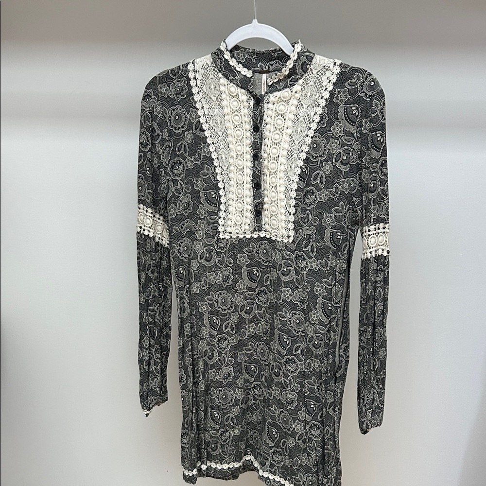 Free People Black and Cream Long Sleeve Dress